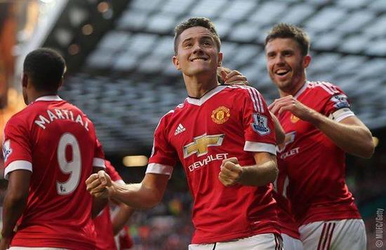 而这方面他 而这方面他