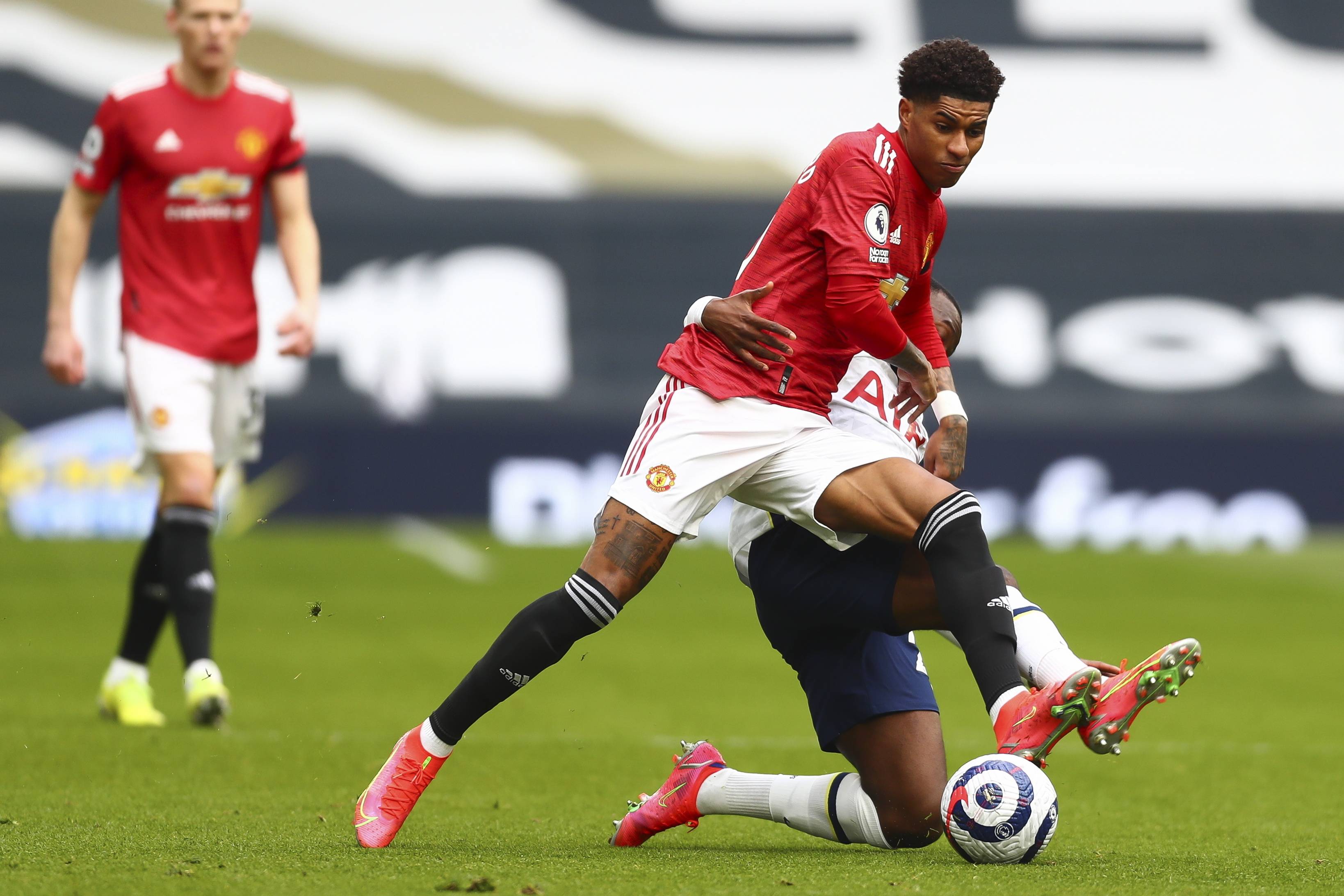 他们需先支 他们需先支